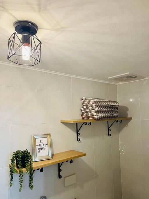 Spacious 2 Bedroom 42Sqm Condo Unit Iloilo City Exteriör bild